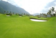 Diamond Bay Golf & Villas (